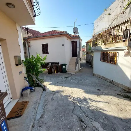 Apartman Lipa Slatine