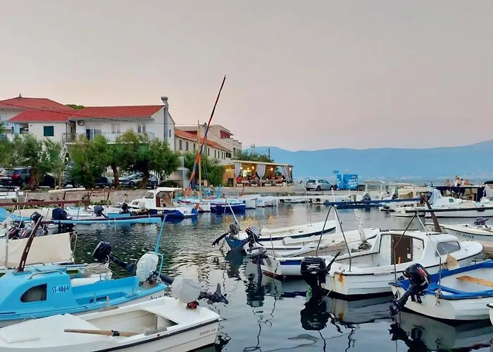 Lipa Apartman Slatine